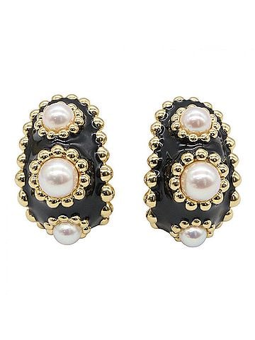 Chanel Chanel CHANEL Three Symbol Enamel Pearl Earrings, 18K (Yellow Gold) Women's, Gold/White Tones (view 1)