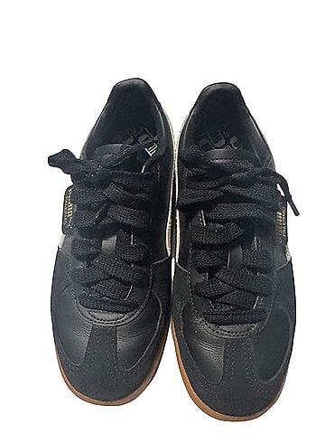 Puma Sneakers (view 1)