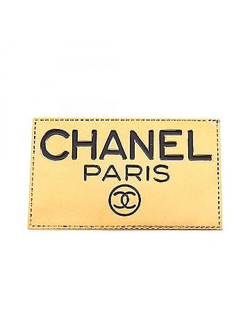 Chanel Chanel logo plate brooch accessory, gold plated (GP), women's, tone. (view 1)