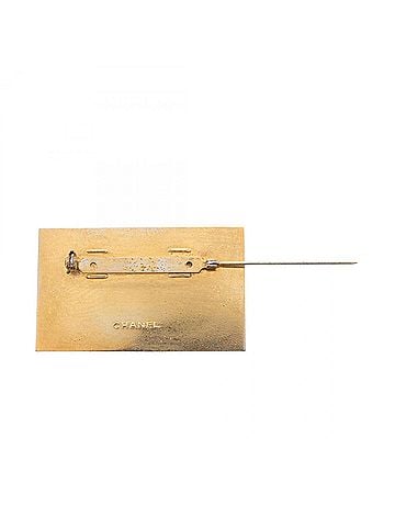 Chanel Chanel logo plate brooch accessory, gold plated (GP), women's, tone. (view 2)