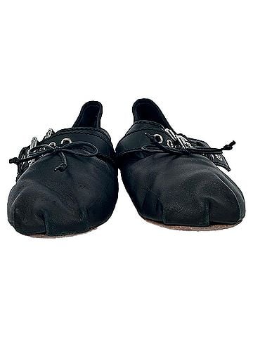 Miu Miu Miu Miu Buckle Accent Ballet Flats in Black Leather (view 2)