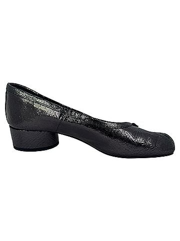 Maison Margiela Maison Margiela Tabi Block Heels in Black Leather (view 1)