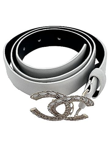 Chanel Chanel Chain Interlocking CC Logo Waist Belt in White Leather (view 2)
