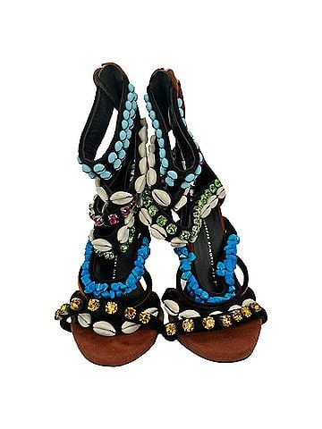 Giuseppe Zanotti Giuseppe Zanotti Seashell, Rhinestone and Bead Embellished Sandals in Brown Suede (view 2)