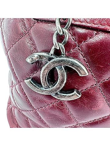 Chanel Chanel Small Mountain Quilted Backpack in Burgundy Calf Leather (view 2)