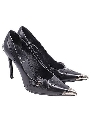 Miu Miu Miu Miu 2000s Pointed Toe Pumps in Black Leather (view 2)