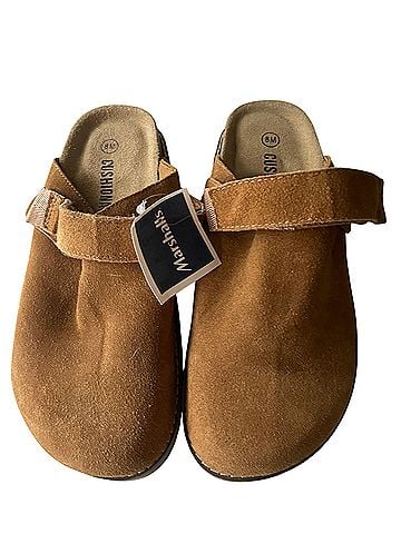 Marshalls Mule/Clog (view 1)