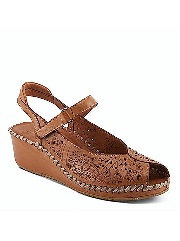 Spring Step Women's Santonio Sandal in Camel (view 2)