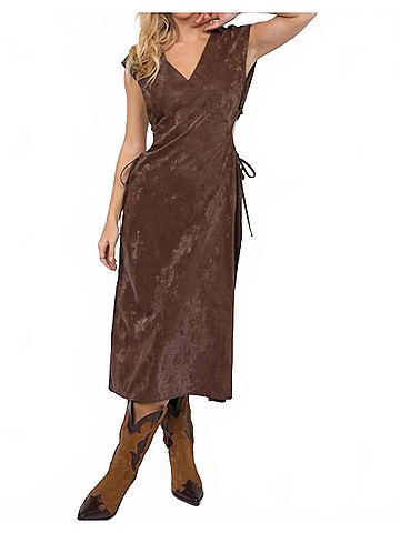 Sadie & Sage New Chapter Cutout Dress in Chocolate (view 2)