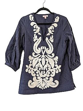 Lilly Pulitzer Short Sleeve T-Shirt (view 1)