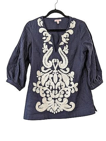 Lilly Pulitzer Short Sleeve T-Shirt (view 1)