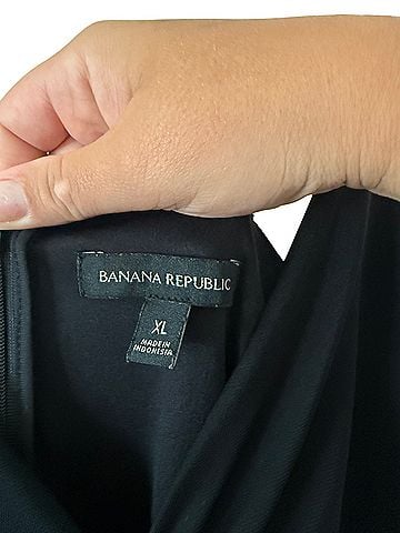 Banana Republic Casual Dress (view 2)