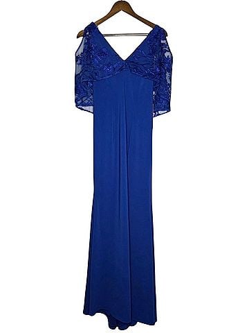 Carmen Marc Valvo Infusion Cocktail Dress (view 2)