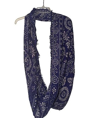 Ecote Scarf (view 2)