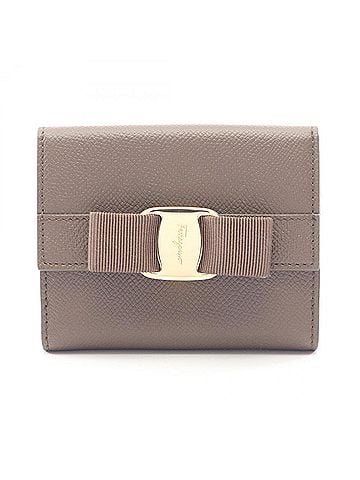 Salvatore Ferragamo Salvatore Ferragamo Vara Ribbon Bi-fold Wallet, Leather, Women's, Beige (view 1)