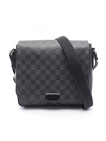Louis Vuitton Louis Vuitton District PM Damier Graphite Shoulder Bag/Handbag, Coated Canvas and Leather, Men's, Black (N41260) (view 1)