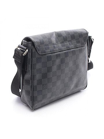 Louis Vuitton Louis Vuitton District PM Damier Graphite Shoulder Bag/Handbag, Coated Canvas and Leather, Men's, Black (N41260) (view 2)