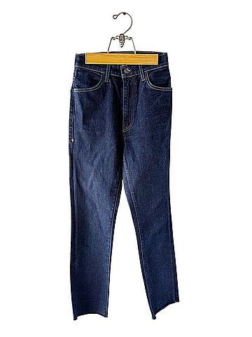 Imogene and Willie Elizabeth Jeans (view 1)