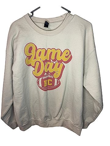 Gildan Sweatshirt (view 1)