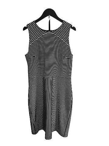 Banana Republic Casual Dress (view 1)
