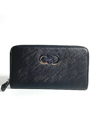 Salvatore Ferragamo Salvatore Ferragamo Gancini Logo Long Wallet, Round Zipper, Leather, Men's &amp; Women's, Black (view 1)
