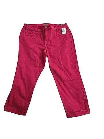 Kut from the Kloth Amy Crop Straight Leg Casual Pants (view 2)