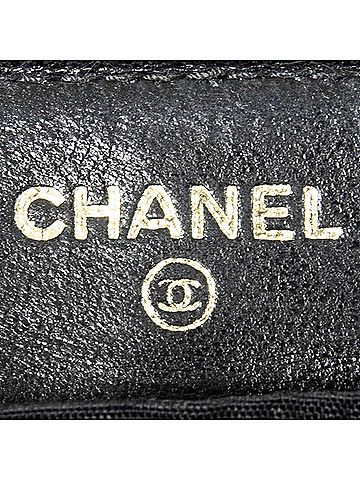 Chanel Timeless Zip Around Wallet (view 2)