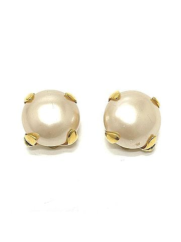 Chanel CHANEL Vintage Faux Pearl Earrings, Pearl, Women's, White x Gold (view 1)