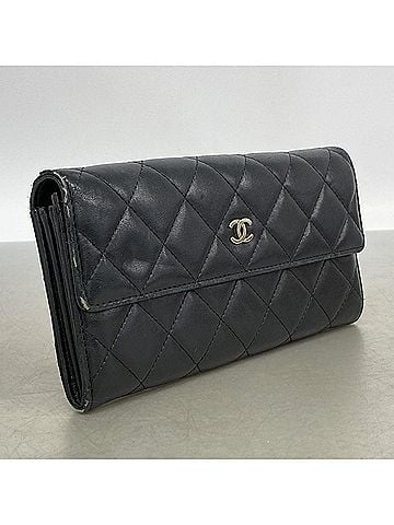 Louis Vuitton Louis Vuitton Matelassé Lambskin Long Wallet, Black, Women's (view 2)