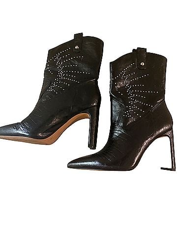 Jessica Simpson Boots (view 2)