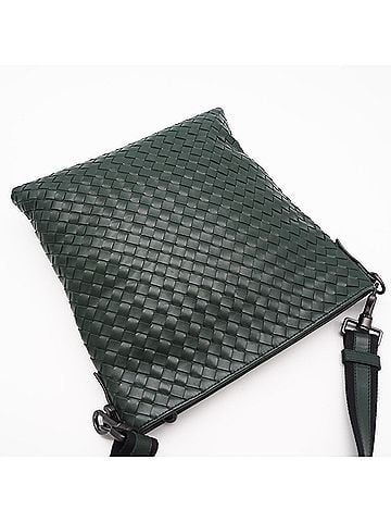 Bottega Veneta BOTTEGA VENETA Intrecciato Shoulder Bag 276357 Green Black Calf Leather Men's (view 2)