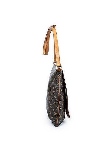Louis Vuitton Musette (view 2)