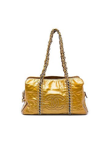 Chanel Medium Crinkled Patent Luxe Ligne Tote (view 1)