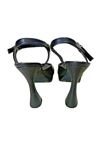 GB Gianni Bini Super-Model Heels (view 2)