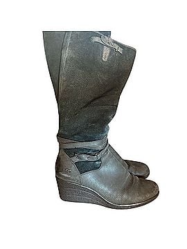 Ugg W Lesley Boots (view 1)