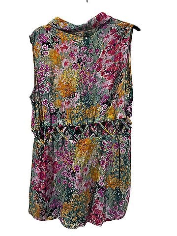 Lucca Couture Sleeveless Blouse (view 2)