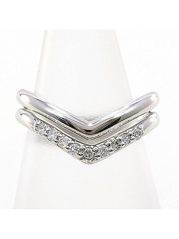 Unbranded 18K (18-karat white gold) ring with 0.09ct diamond, card design, total weight 3.1g, jewelry. (view 1)