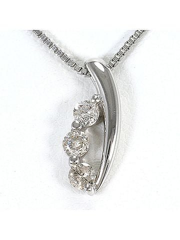 Unbranded 18K (18-karat white gold) necklace with 0.30ct diamond, card design, total weight 3.9g, 40cm length, jewelry. (view 1)