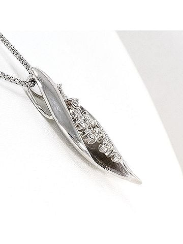 Unbranded 18K (18-karat white gold) necklace with 0.50ct diamond, card design, total weight 9.9g, 45cm length, jewelry. (view 2)