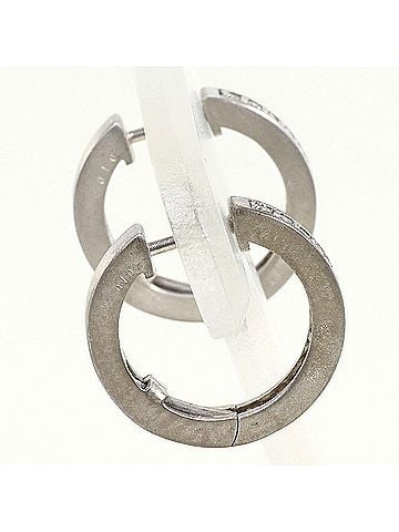 Unbranded 18K (18-karat white gold) earrings with 0.10ct diamonds, total weight 4.0g, jewelry. (view 2)