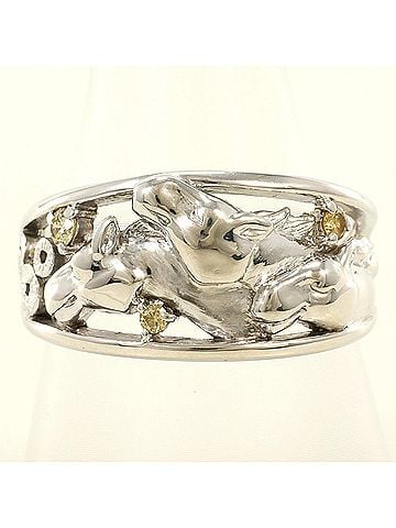 Unbranded 18K (18-karat white gold) ring, 1 yellow diamond (0.09ct), card included, total weight 7.2g, jewelry. (view 1)