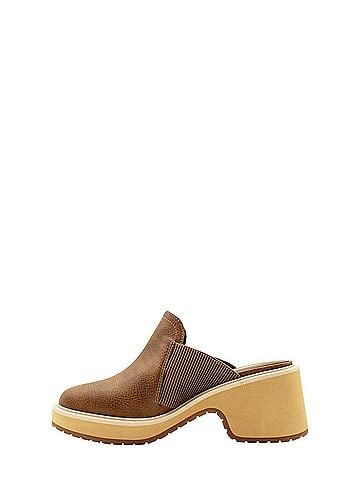 Volatile Women's Monet Bock Heel Clogs (view 2)