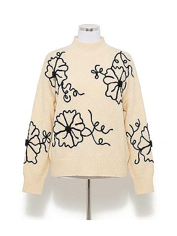 Gilli Feel Good Stuff Mock Neck Sweater in Natural (view 1)