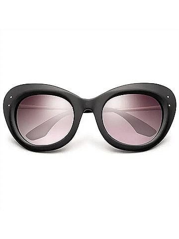 IVI Women's Faye Sunglasses in Matte Black/ Rose Gradient Lens (view 2)