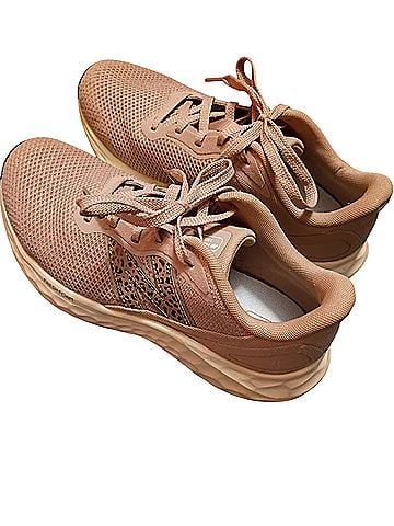 New Balance Arishi v4 Women's Running Sneakers (view 2)