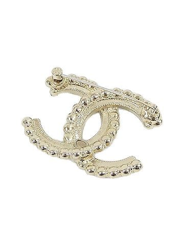 Chanel Chanel AB9158 Brooch (view 2)