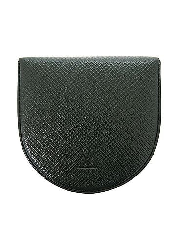 Louis Vuitton Louis Vuitton Portemonnaie Cuvette Taiga M30374 Ephemeral Wallet/Coin Case Green LV 0368 LOUIS VUITTON Men's (view 1)