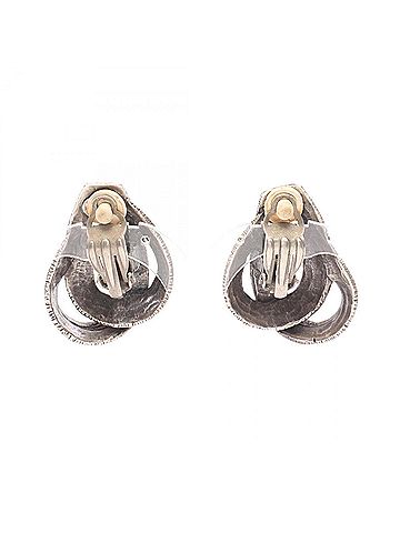 Hermès Hermes Ribbon Earrings, Stainless Steel Jewelry, Women's, Silver Tone (view 2)