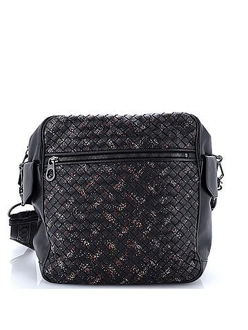Bottega Veneta Snap Messenger Bag Printed Intrecciato Nappa Medium (view 1)