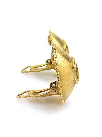 Chanel Chanel earrings, Coco Mark design, metal, gold, women's, e62072k (view 2)